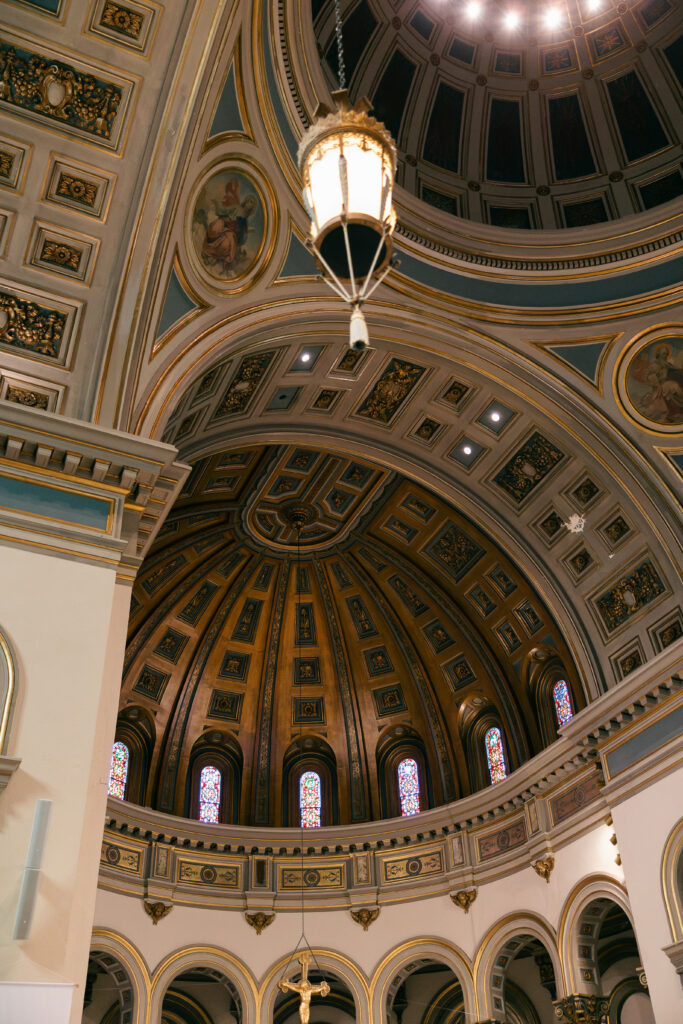 sacred heart church ceiling