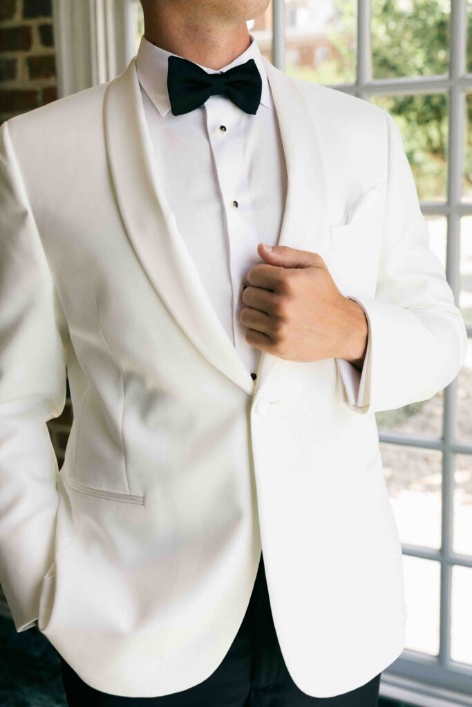 groom detail of jacket